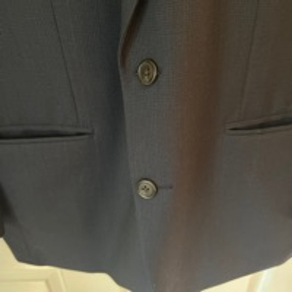 🌿Ralph Lauren Chaps men’s 40R navy suit🌿 - Picture 2 of 14